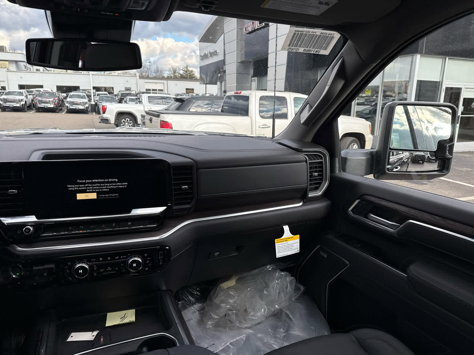 New 2026 GMC Sierra 2500 SLT w/ SLT Premium Package image 15