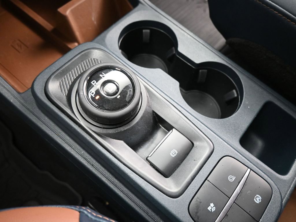 Certified 2022 Ford Maverick Lariat w/ Lariat Luxury Package image 18