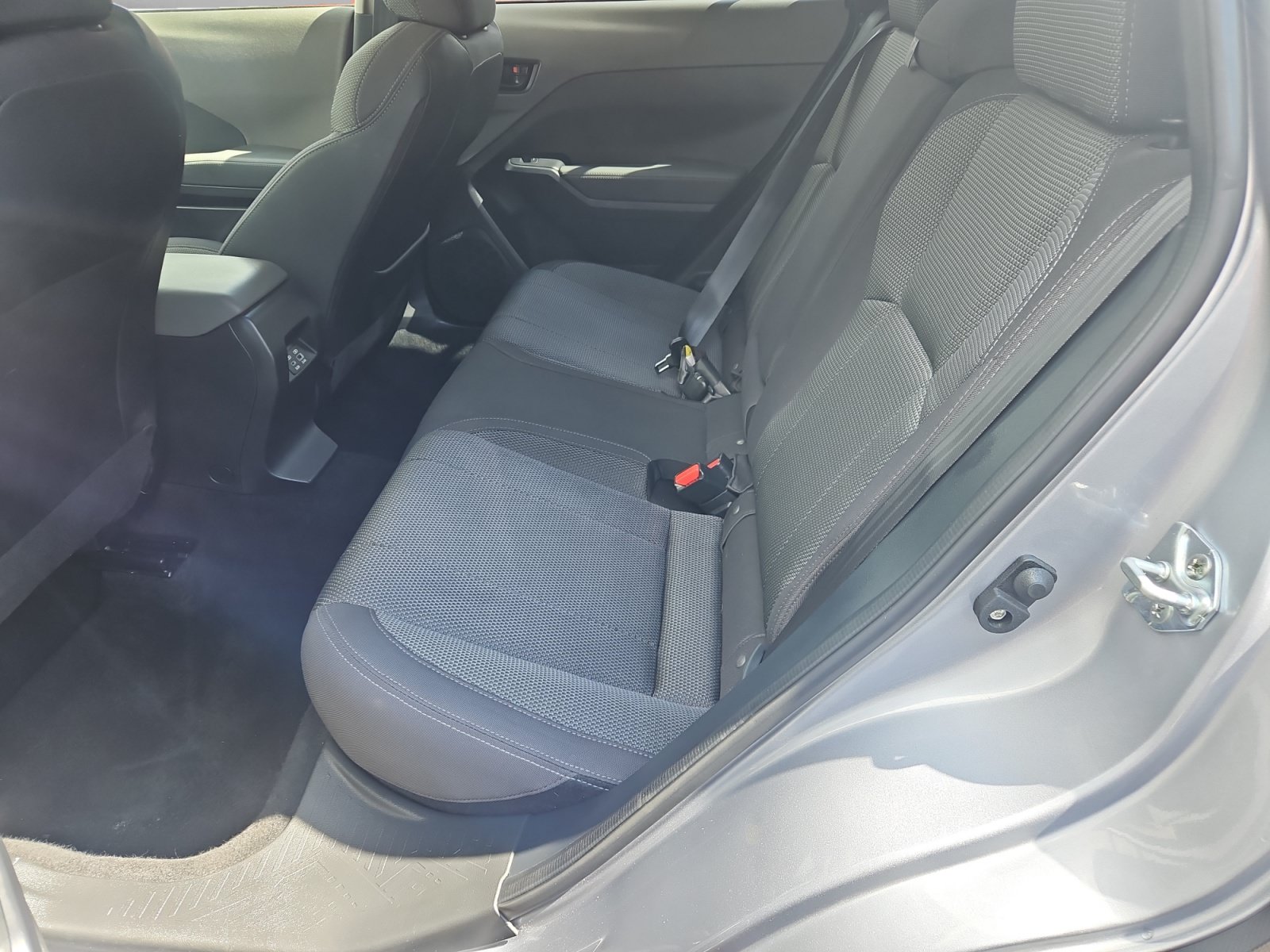 Used 2024 Subaru Crosstrek 2.0i Premium AWD/4WD image 14