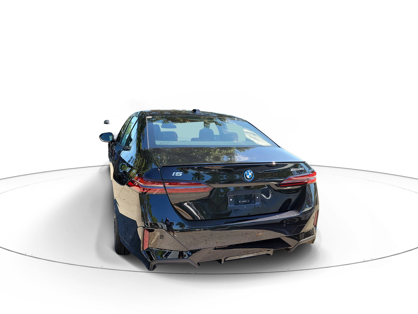 Used 2023 Lexus IS 350 F Sport w/ Memory Package AWD/4WD image 3
