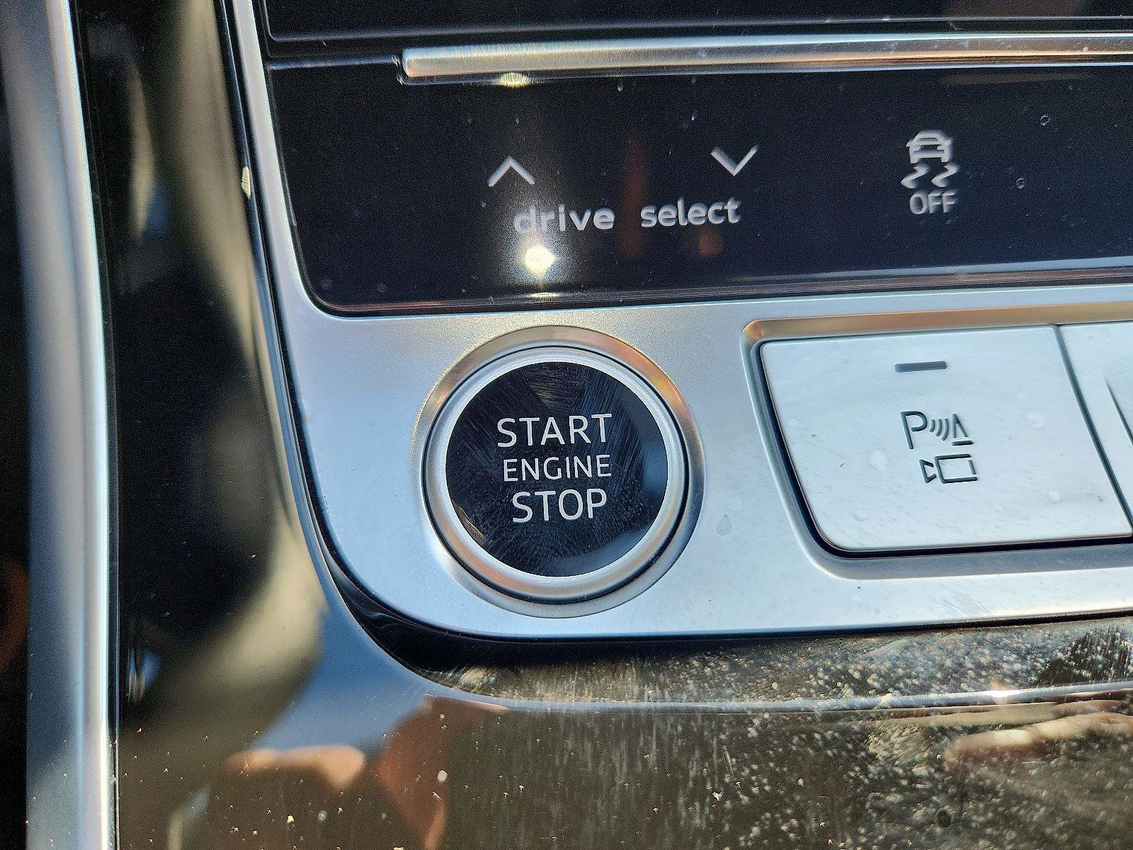 Used 2025 Audi Q7 3.0T Prestige w/ Prestige Package image 24