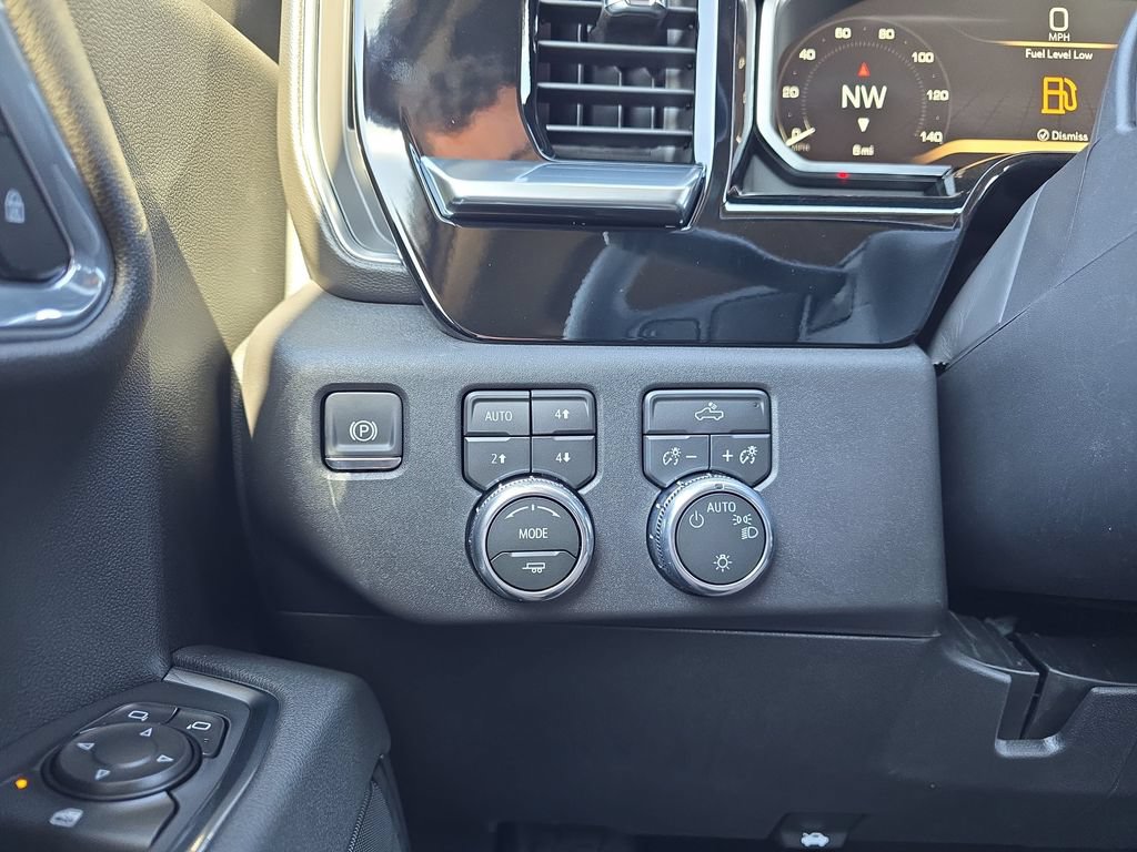 New 2026 GMC Sierra 1500 SLE AWD/4WD image 26