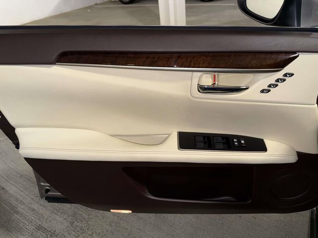 Used 2017 Lexus ES 350 image 19