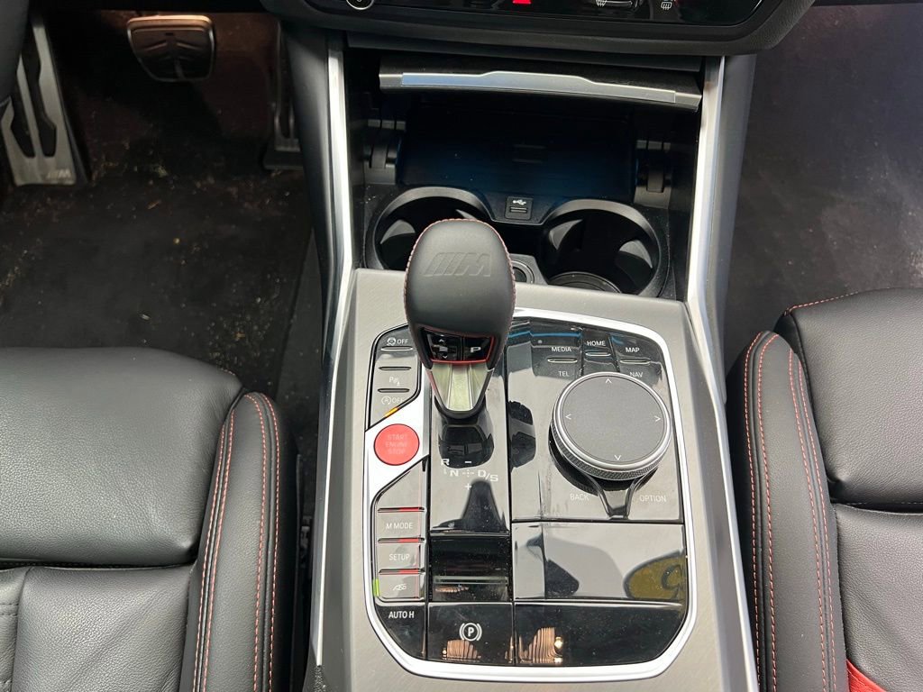 Used 2025 BMW M2 w/ Lighting Package image 12