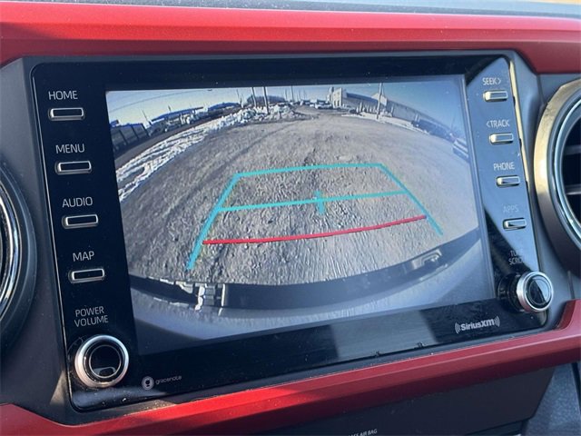 Used 2020 Toyota Tacoma TRD Off-Road w/ Technology Package image 4