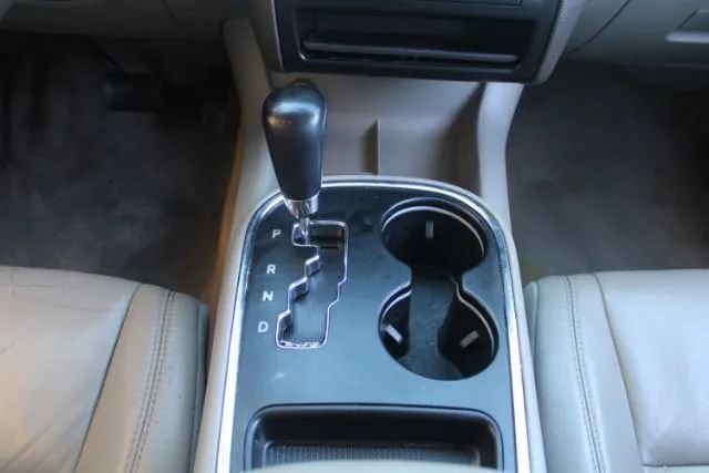 Used 2013 Dodge Durango Crew w/ Trailer Tow Group IV RWD image 16