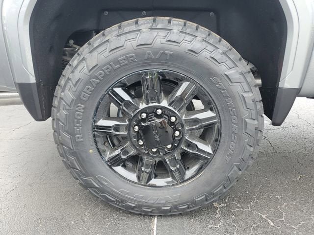 New 2026 GMC Sierra 2500 AT4 w/ AT4 Premium Plus Package AWD/4WD image 6