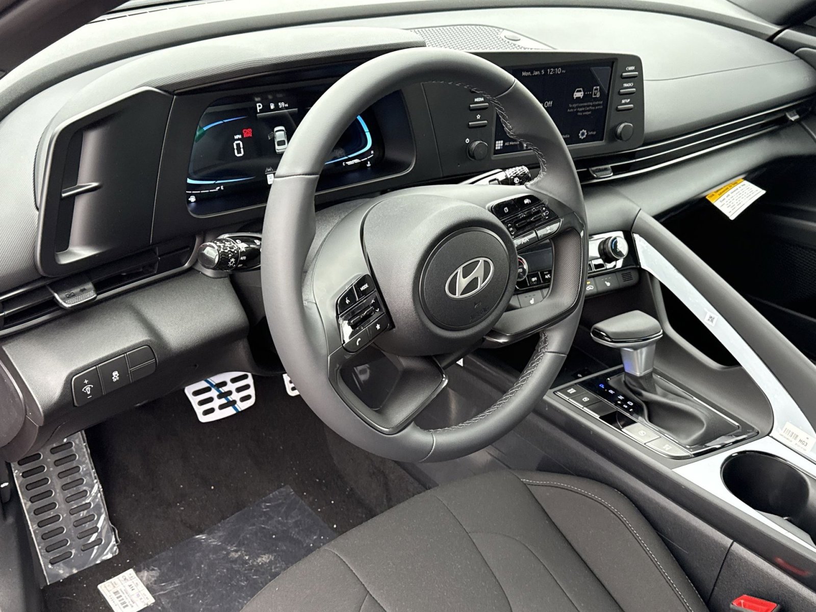 New 2026 Hyundai Elantra SEL Sport image 16