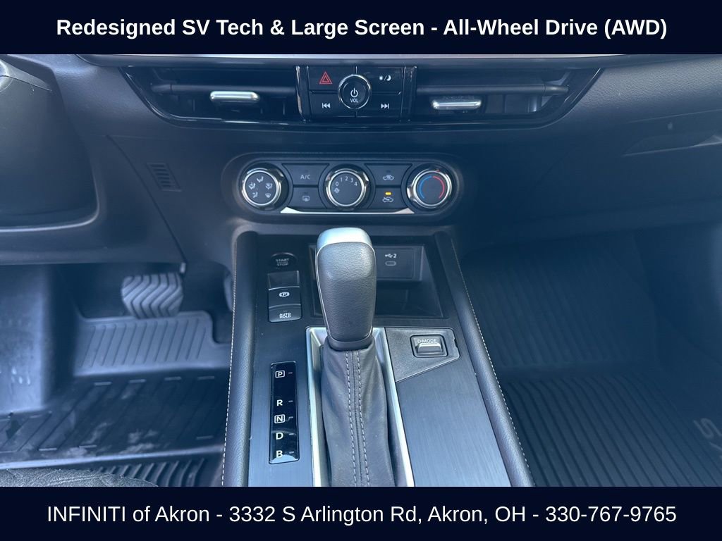 Used 2025 Nissan Kicks SV image 41