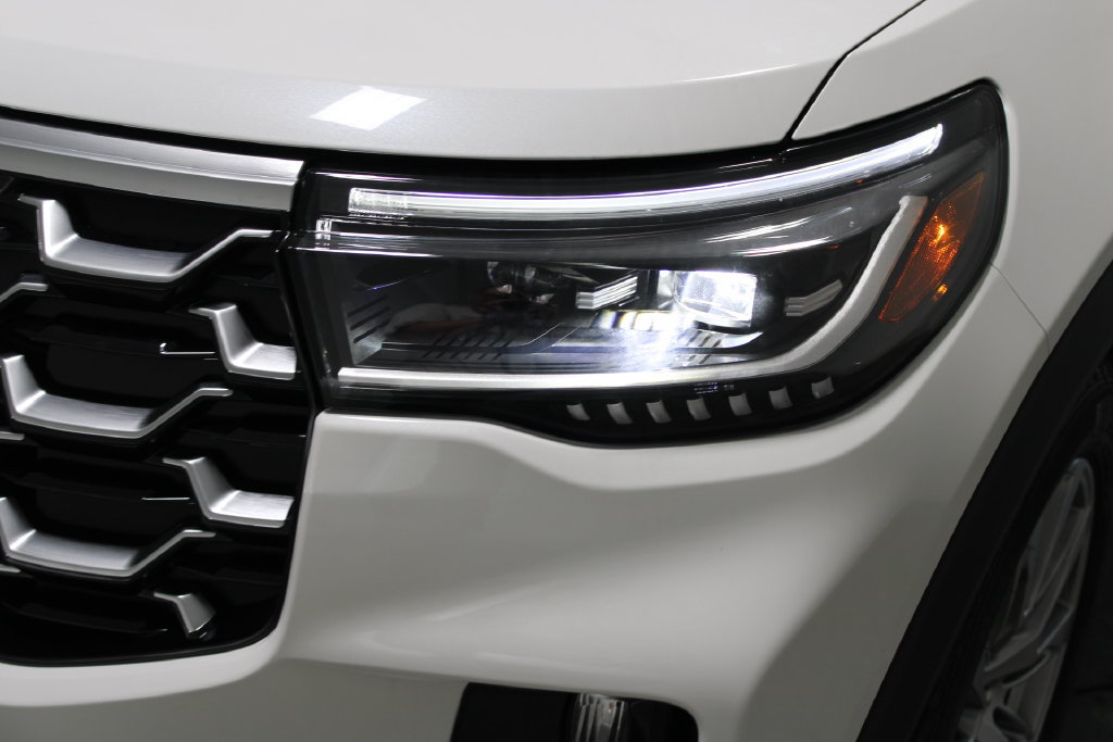 New 2026 Ford Explorer Platinum RWD image 55
