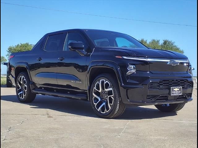 New 2024 Chevrolet Silverado EV RST AWD/4WD image 3