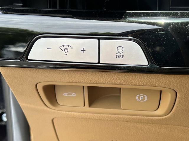 Used 2025 Genesis G80 2.5T AWD/4WD image 29