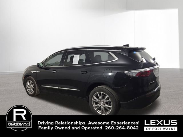 Used 2022 Buick Enclave Essence w/ Experience Buick Package image 11