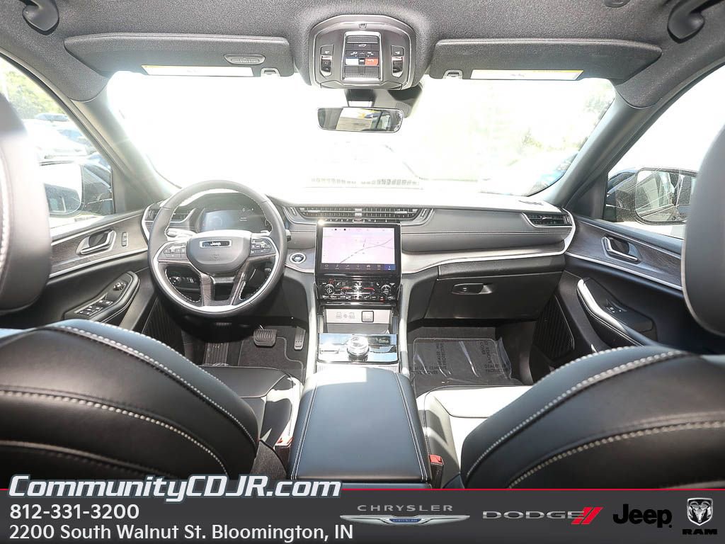 New 2025 Jeep Grand Cherokee Limited image 20