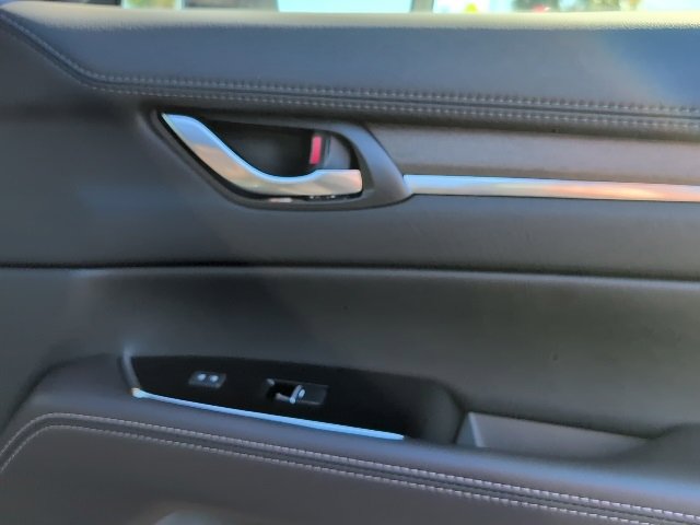 New 2025 MAZDA CX-5 Signature image 28