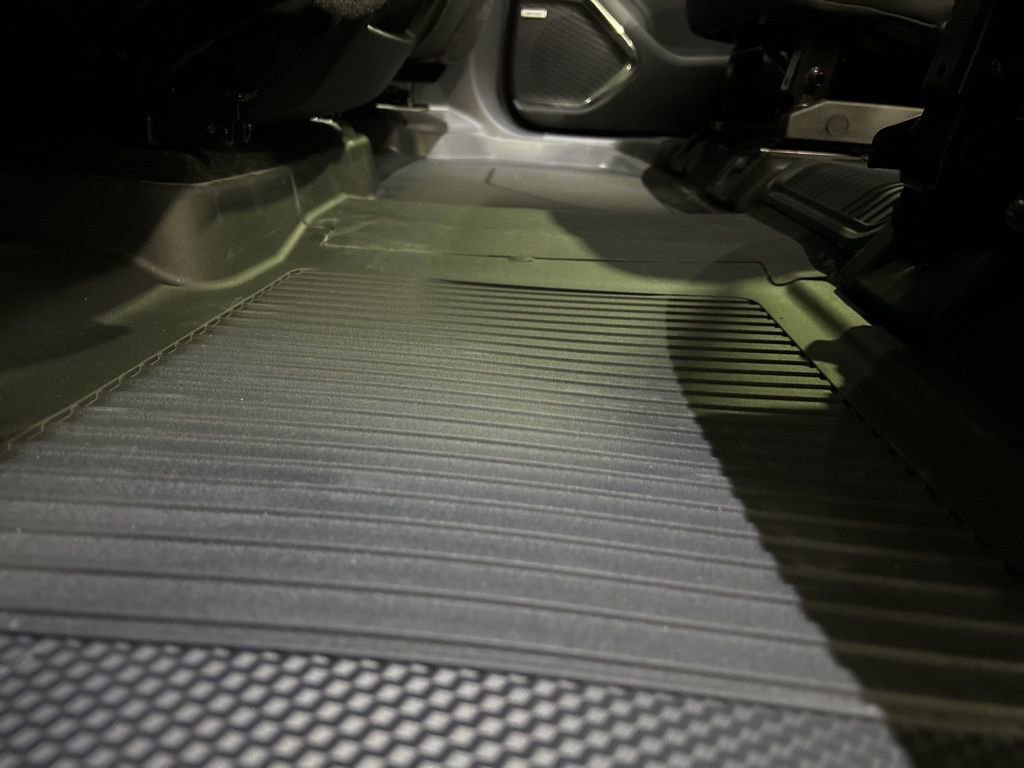 New 2026 GMC Acadia Denali w/ Super Cruise Package image 43