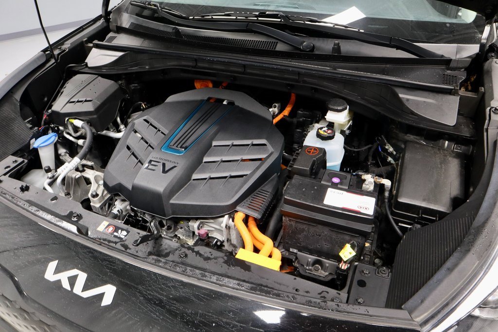 Used 2022 Kia Niro EX w/ Cold Weather Package image 17