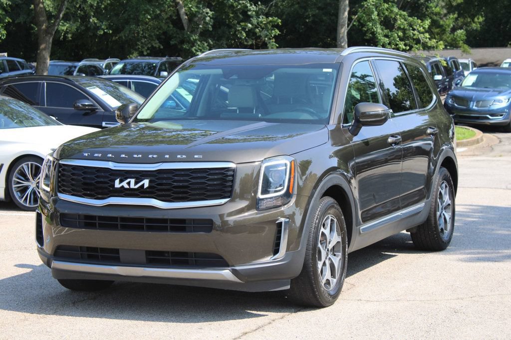 Used 2022 Kia Telluride EX FWD image 3