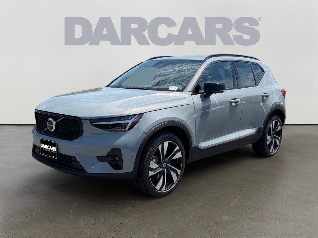 New 2026 Volvo XC40 B5 Ultra w/ Climate Package AWD/4WD image 2