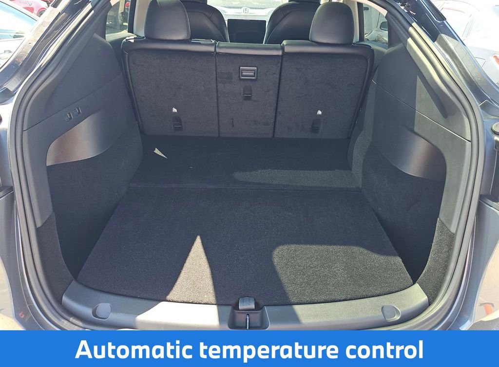 Used 2021 Tesla Model Y Long Range image 8