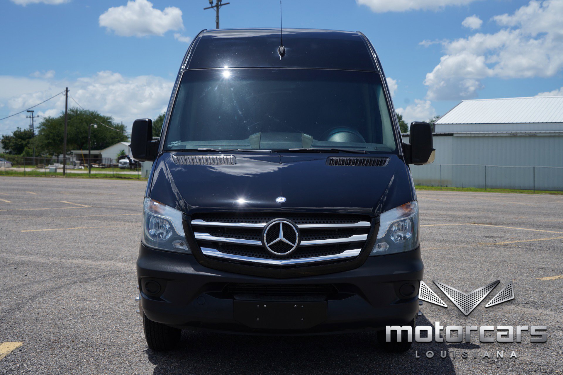 Used 2015 Mercedes-Benz Sprinter 3500 image 2