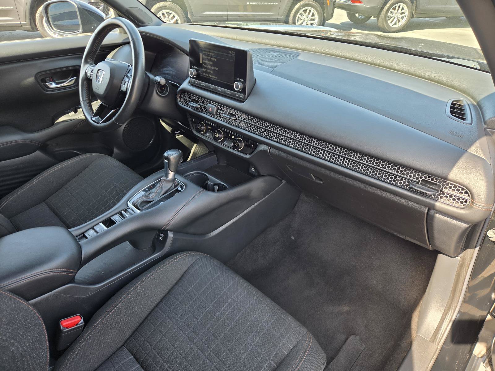 Used 2024 Honda HR-V Sport image 29