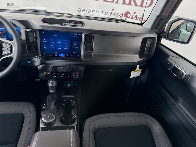 New 2025 Ford Bronco 4-Door image 21