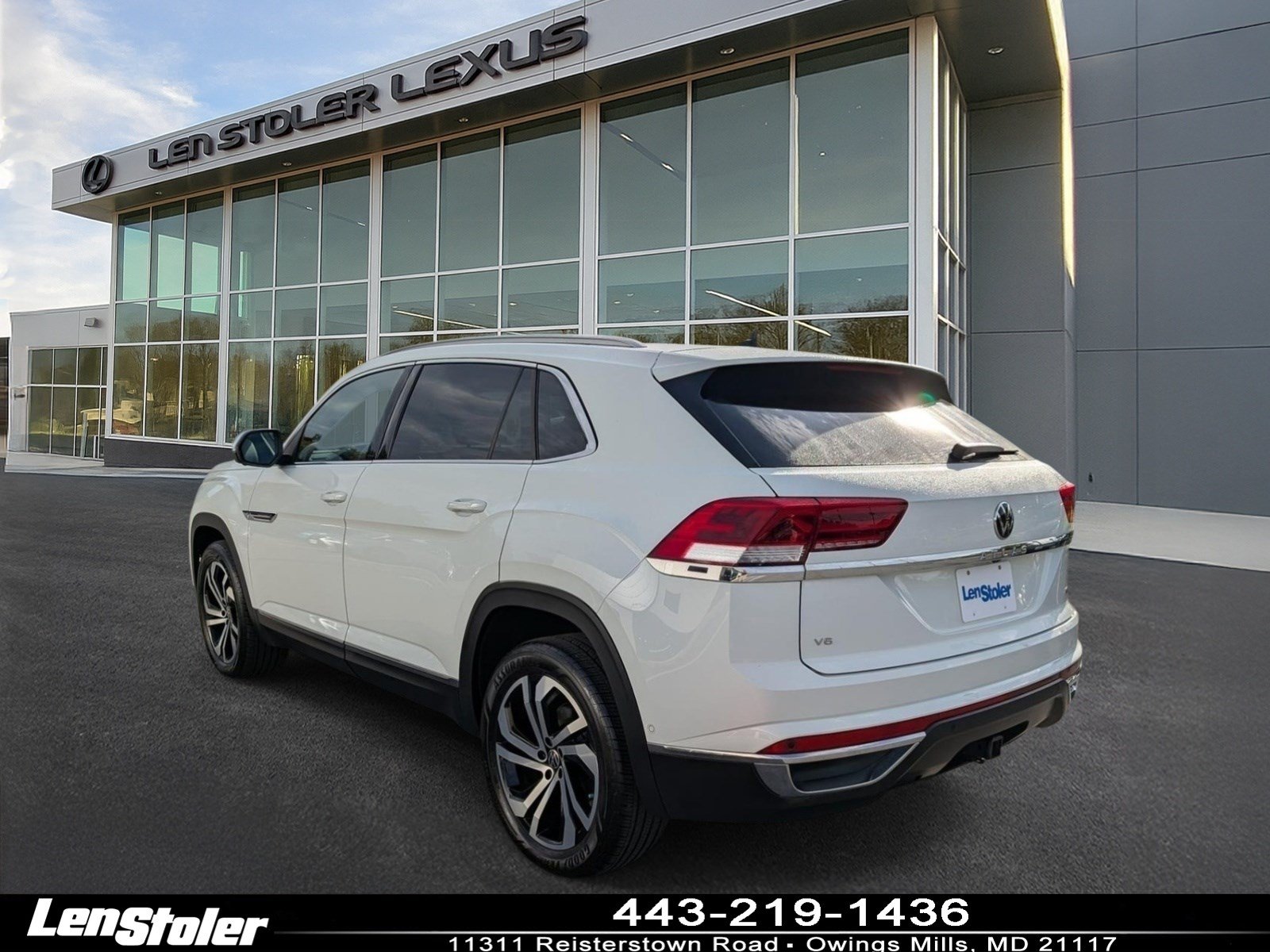 Used 2021 Volkswagen Atlas Cross Sport SEL Premium AWD/4WD image 5