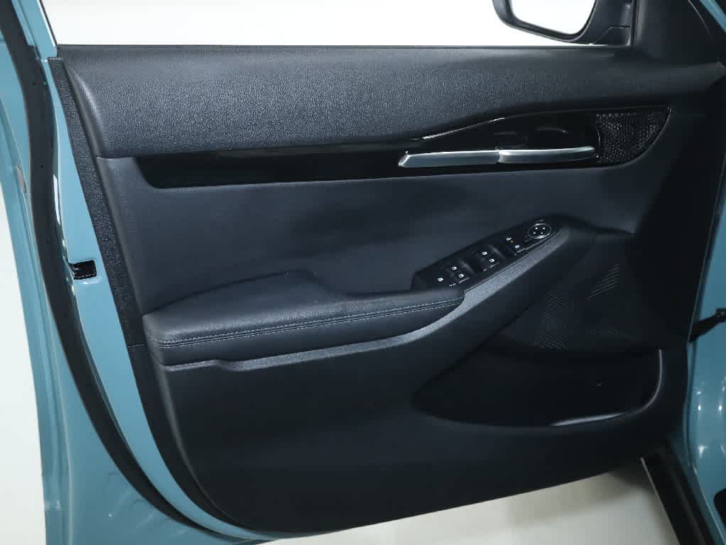 Used 2024 Kia Seltos EX AWD/4WD image 15