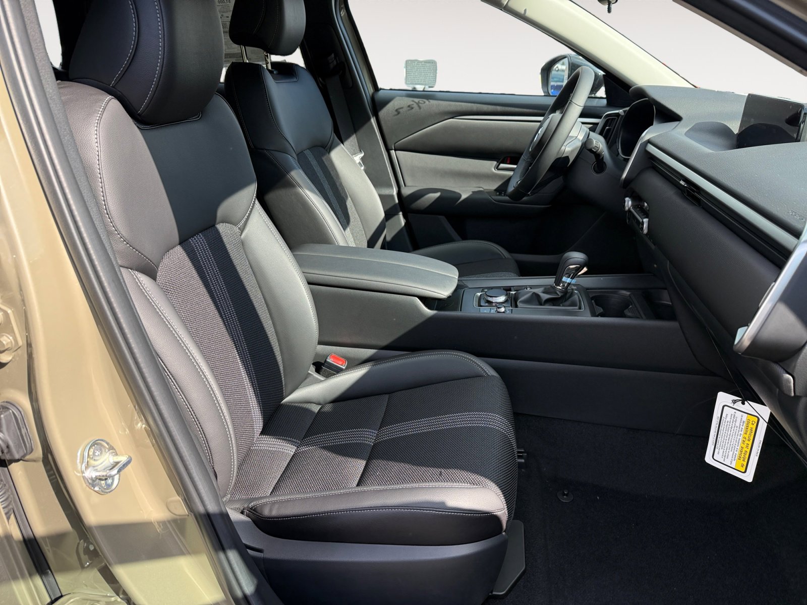 New 2026 MAZDA CX-50 Meridian Edition w/ Weather Package image 19