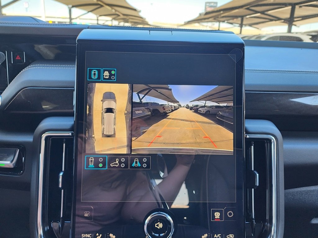 New 2026 GMC Yukon Elevation image 29