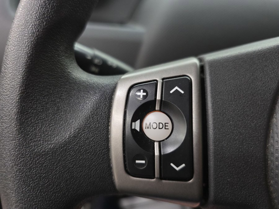 Used 2015 Scion xB FWD image 21