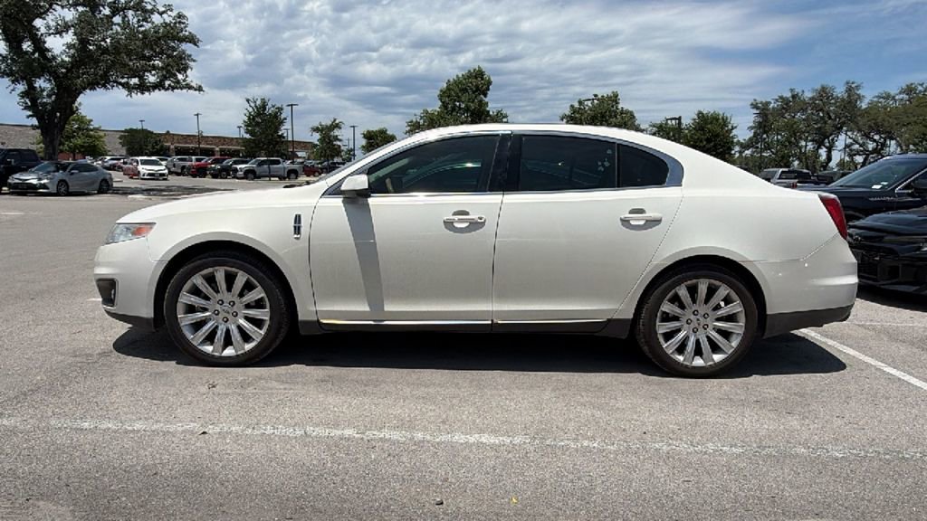 Used 2009 Lincoln MKS FWD image 9