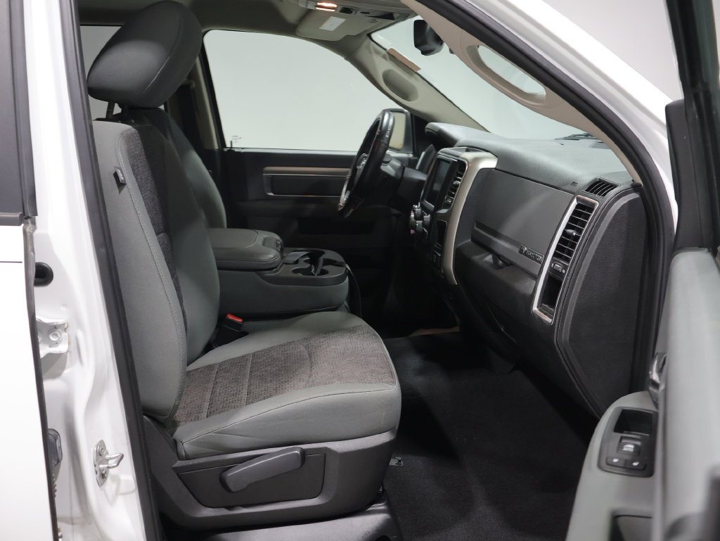 Used 2017 RAM 1500 Big Horn AWD/4WD image 27