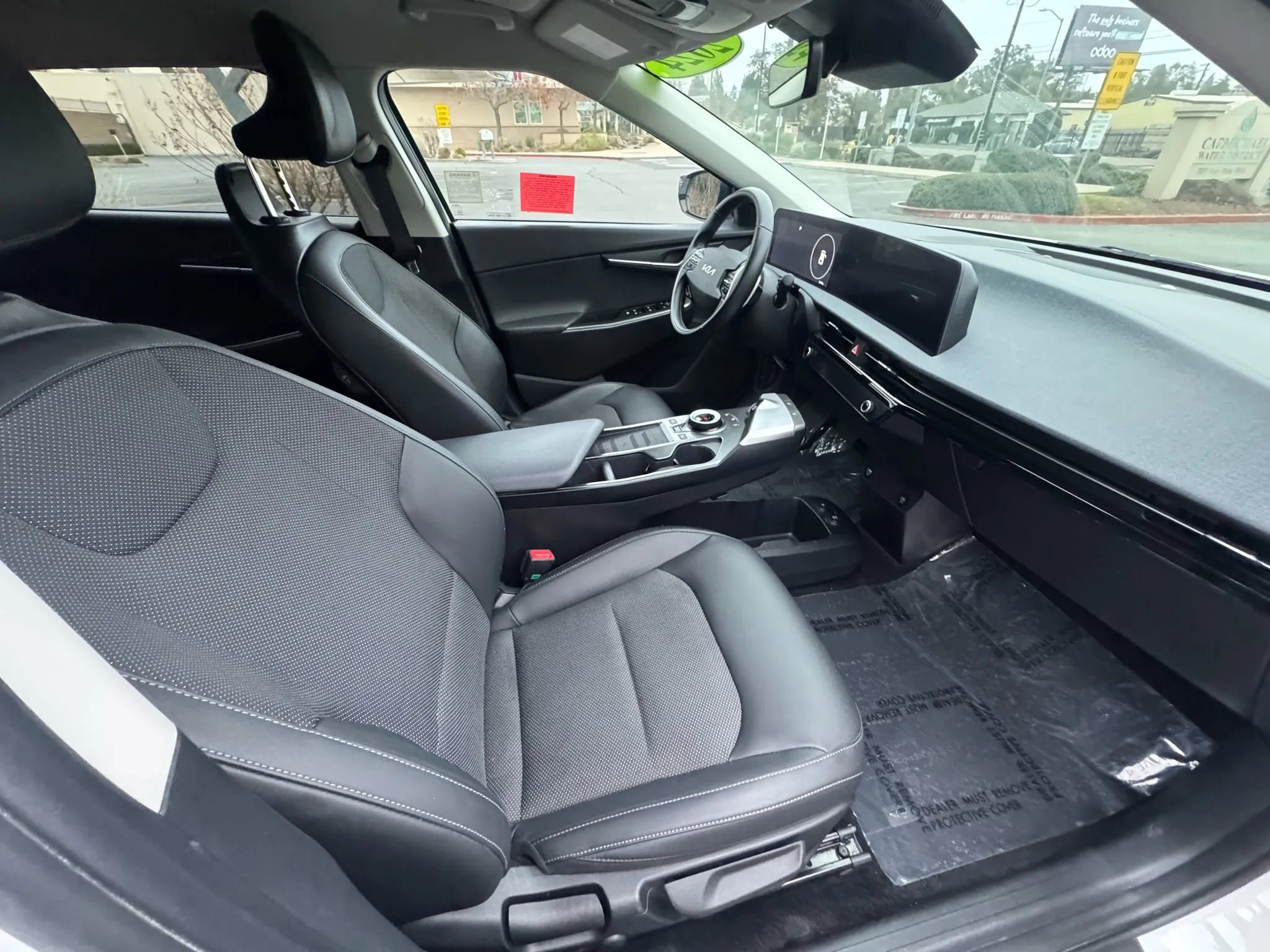 Used 2024 Kia EV6 Light image 12