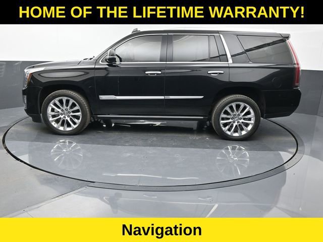 Used 2020 Cadillac Escalade Premium Luxury image 4