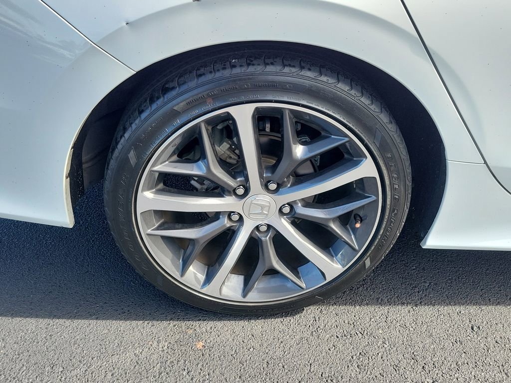 Used 2023 Honda Civic Touring image 7