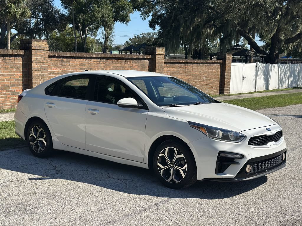 Used 2019 Kia Forte LXS FWD image 5