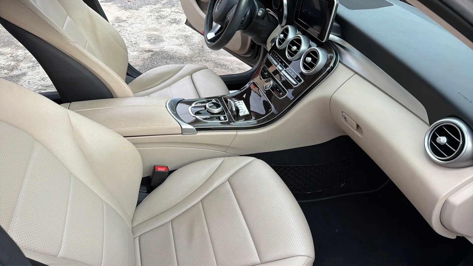 Used 2018 Mercedes-Benz C 300 Sedan w/ Premium Package image 35