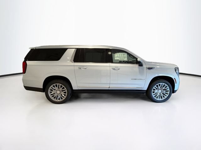 New 2026 GMC Yukon XL Denali w/ Sun & Power Step Package AWD/4WD image 7