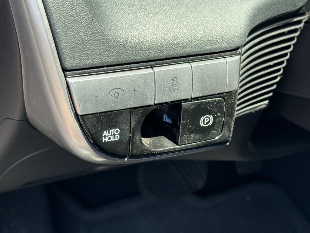Used 2024 Hyundai Ioniq 5 SE RWD image 9