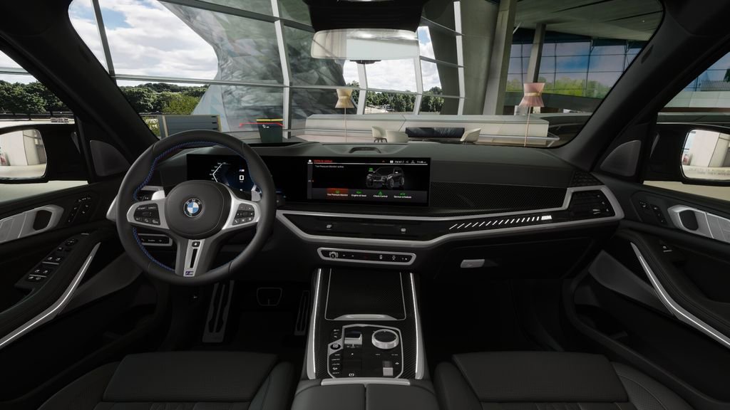 Used 2026 BMW X7 M60i image 37