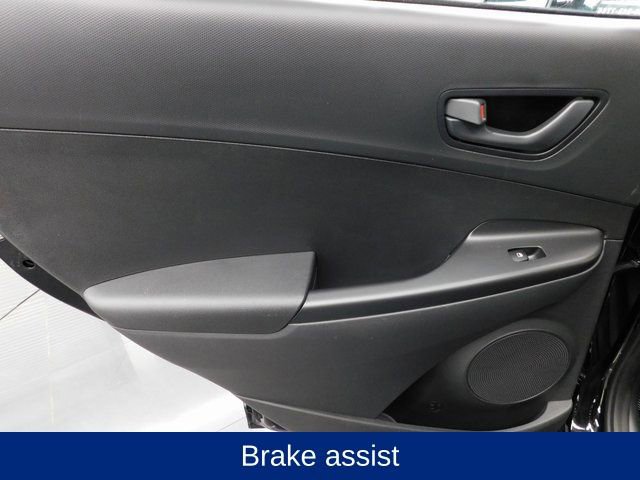 Used 2023 Hyundai Kona SE image 27