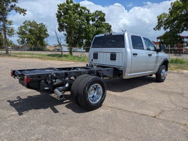 New 2026 RAM 3500 Tradesman AWD/4WD image 4