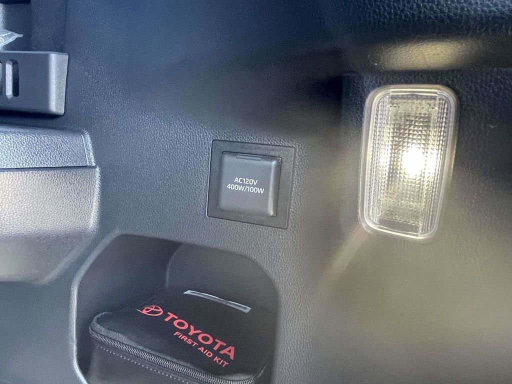Used 2025 Toyota 4Runner TRD Off-Road AWD/4WD image 12
