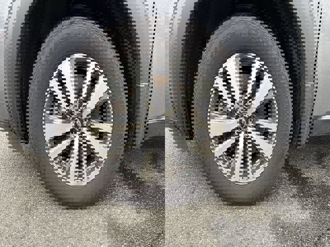 Used 2024 Nissan Pathfinder SL image 10