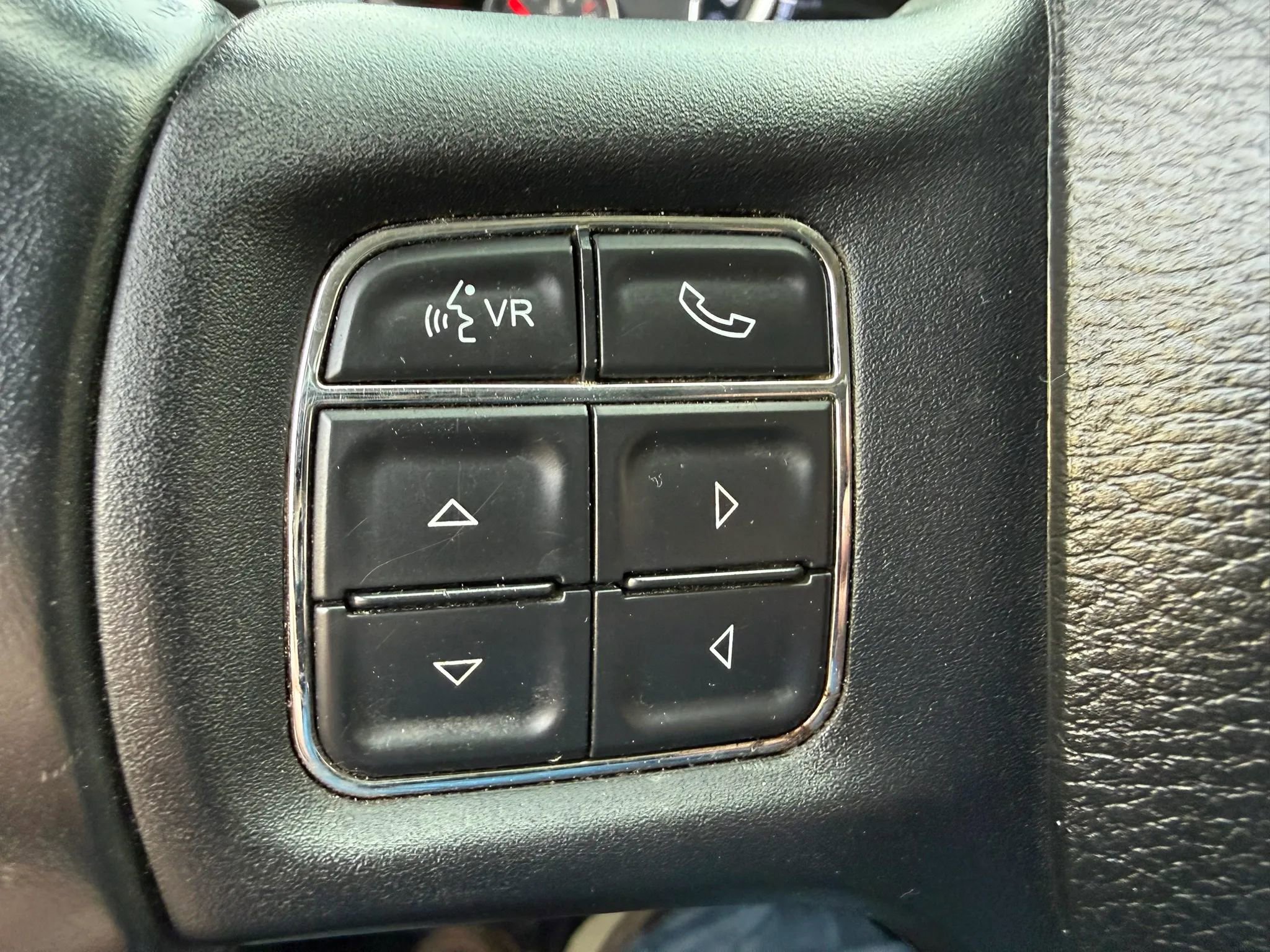 Used 2014 RAM 1500 Lone Star image 12