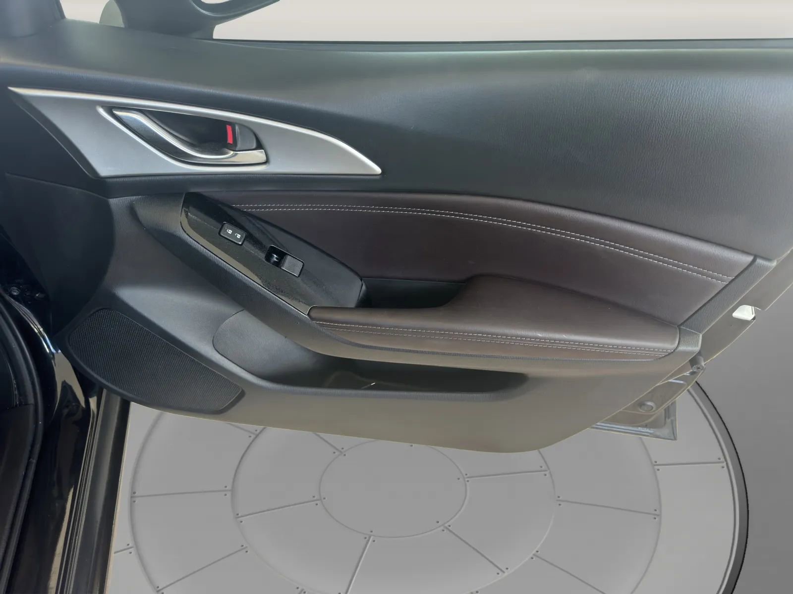 Used 2017 MAZDA MAZDA3 Grand Touring w/ Premium Equipment Package image 21