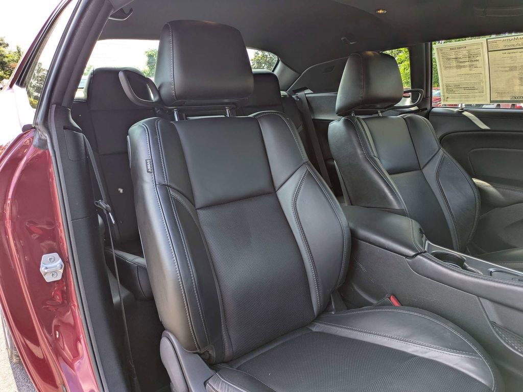 Used 2021 Dodge Challenger SXT w/ Plus Package RWD image 16