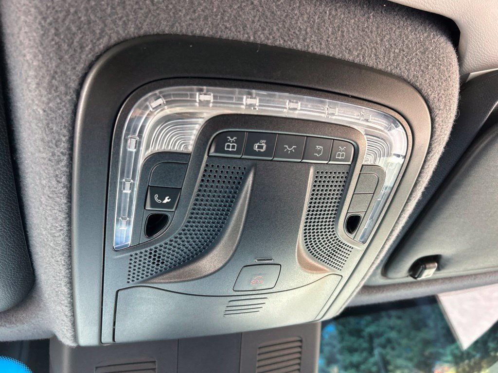 Used 2022 Mercedes-Benz Sprinter 2500 image 90